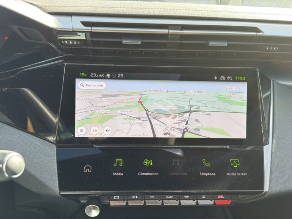 PEUGEOT 408 1.2 HYBRID 145CH e-DCS6 GT - ref: 2-802269 - Photo 18