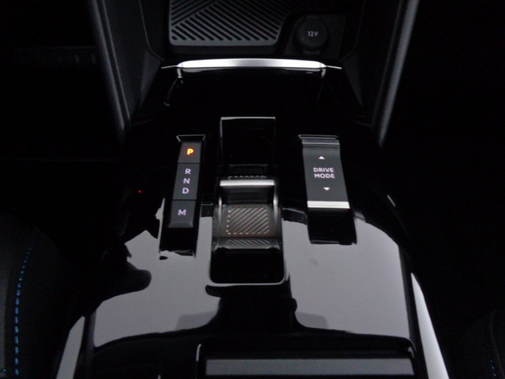 CITROEN C4 1.2 PURETECH 130CH S&S EAT8 FEEL PACK - ref: 2-805151 - Photo 20