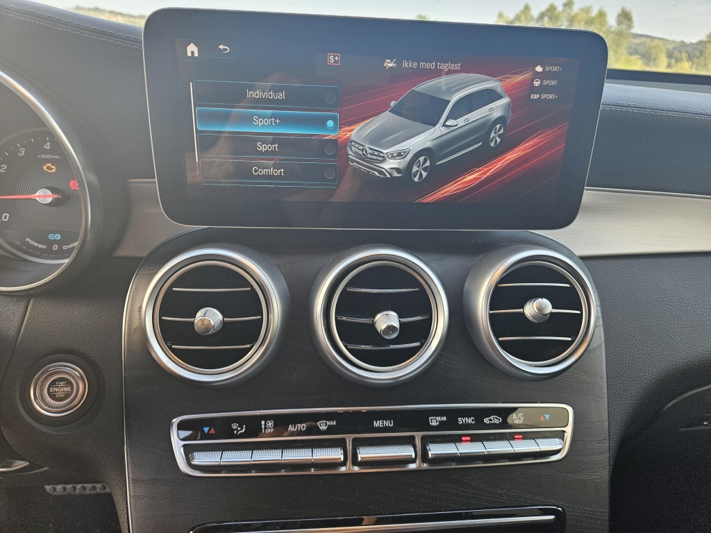 MERCEDES GLC AMG Line 300 258HP 4MATIC 9G-Tronic  - ref: 4-129541 - Photo 2