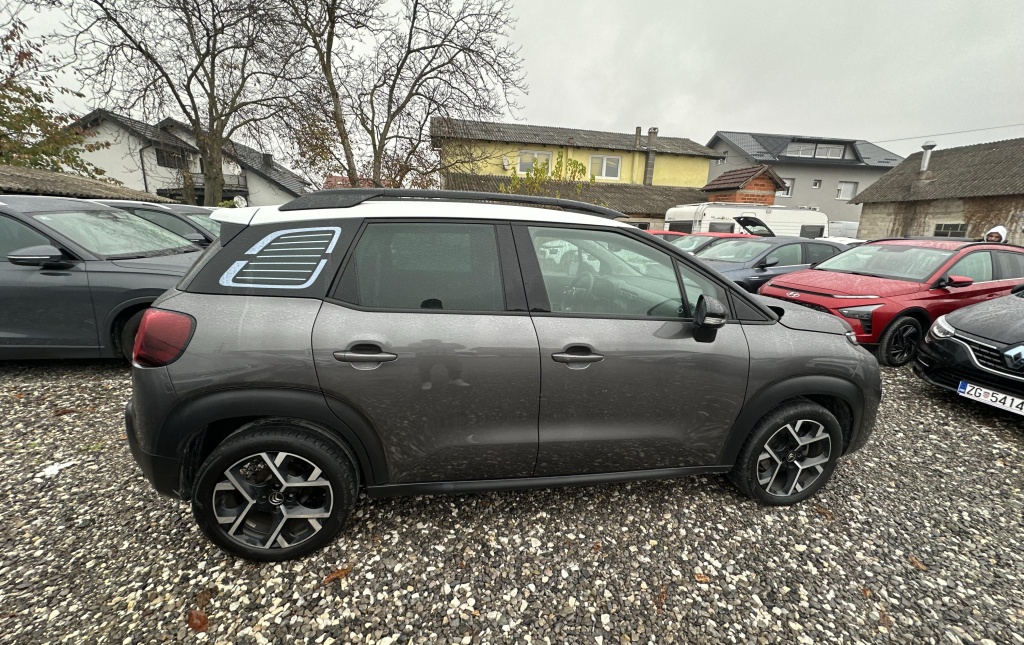 CITROEN C3 Aircross Shine 1.2 PureTech 110HP - ref: 4-131035 - Photo 18