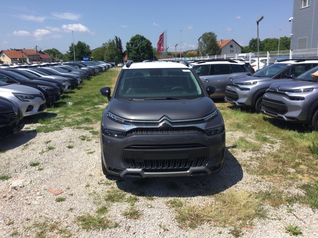 CITROEN C3 Aircross Shine 1.2 PureTech 110HP - ref: 4-131035 - Photo 3