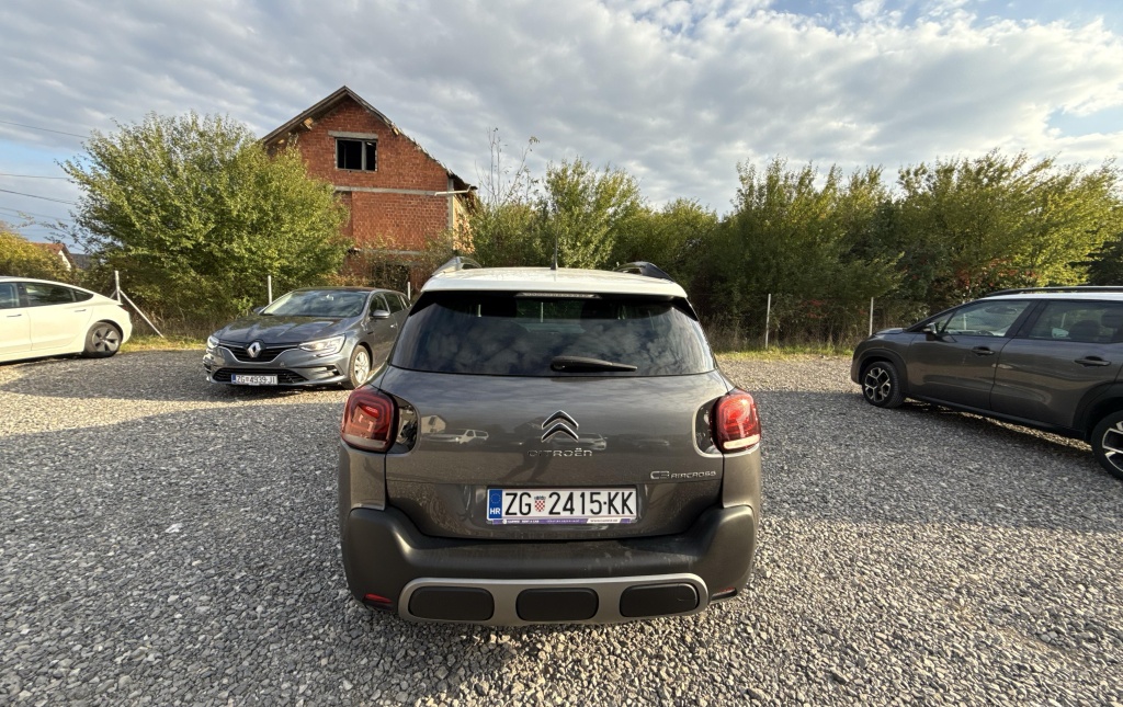 CITROEN C3 Aircross Shine 1.2 PureTech 110HP - ref: 4-131038 - Photo 11