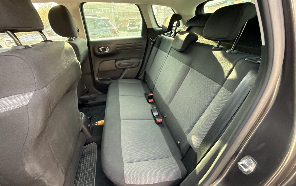 CITROEN C3 Aircross Shine 1.2 PureTech 110HP - ref: 4-131038 - Photo 12