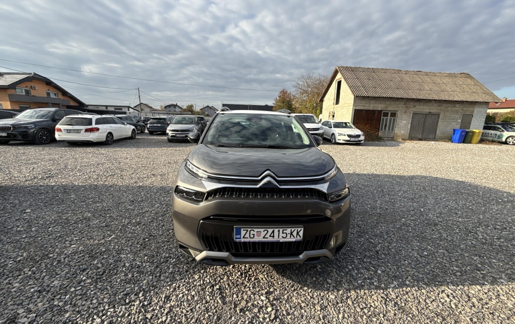 CITROEN C3 Aircross Shine 1.2 PureTech 110HP - ref: 4-131038 - Photo 16
