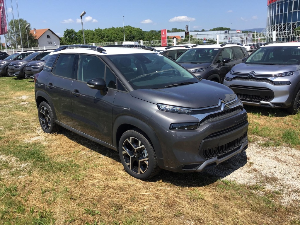 CITROEN C3 Aircross Shine 1.2 PureTech 110HP - ref: 4-131038 - Photo 2