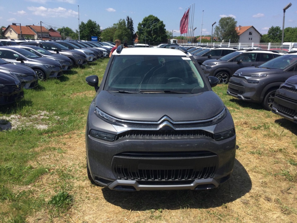 CITROEN C3 Aircross Shine 1.2 PureTech 110HP - ref: 4-131041 - Photo 1