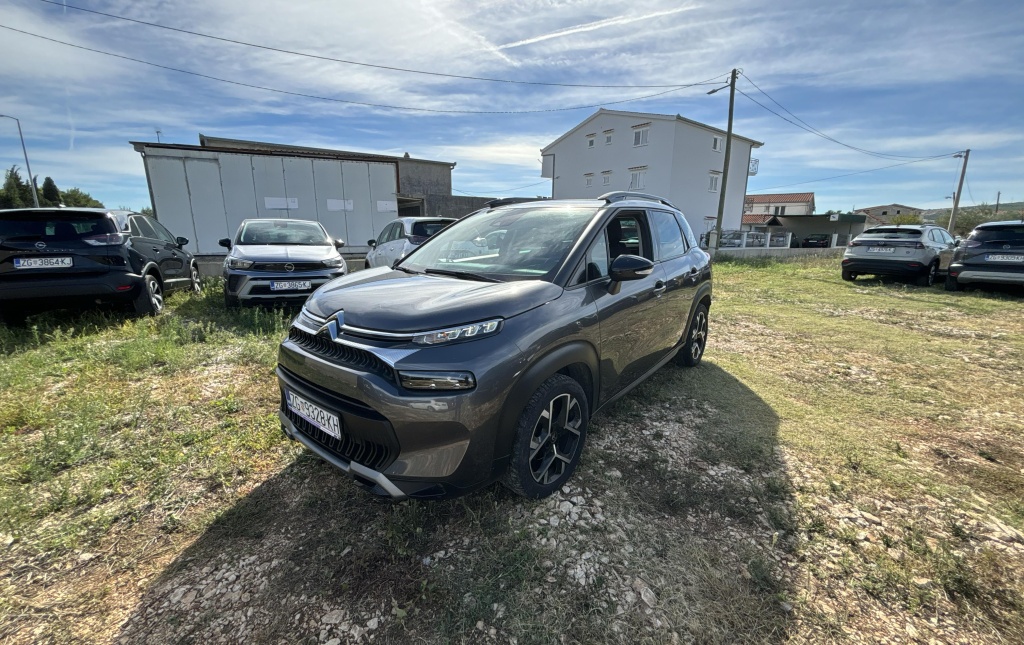 CITROEN C3 Aircross Shine 1.2 PureTech 110HP - ref: 4-131041 - Photo 17