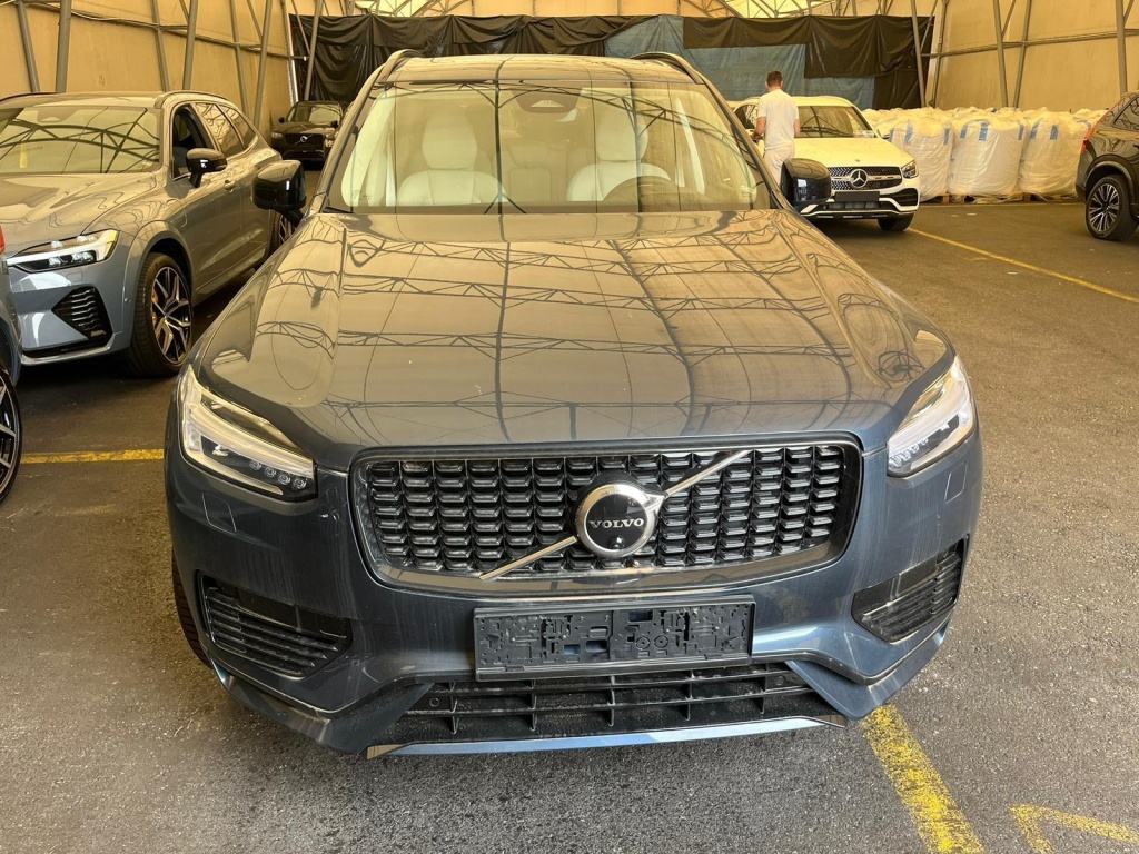 VOLVO XC90 Ultimate Dark T8 455HP AWD AT 8 7 seats Recharge - ref: 4-131950 - Photo 2