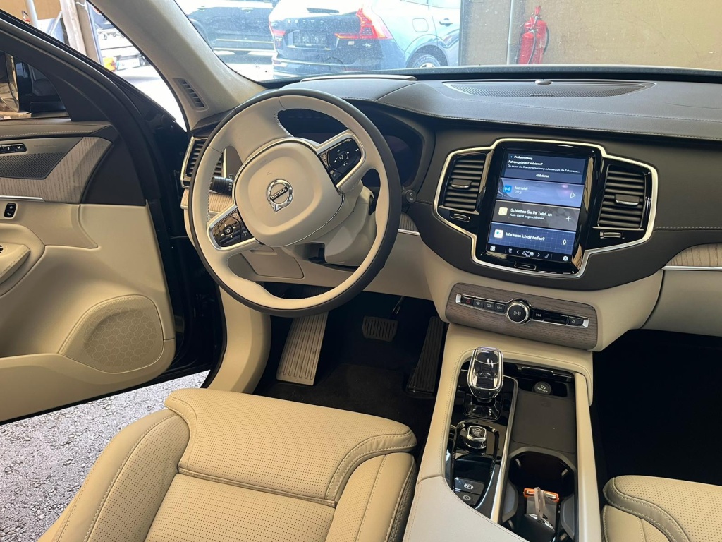 VOLVO XC90 Ultimate Dark T8 455HP AWD AT 8 7 seats Recharge - ref: 4-131950 - Photo 8