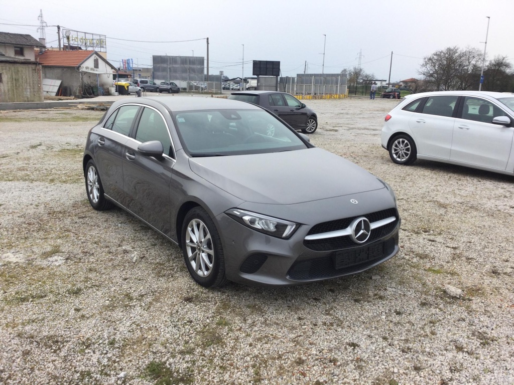 MERCEDES Classe A Progressive 200 d 150HP 8G-DCT  - ref: 4-134464 - Photo 2