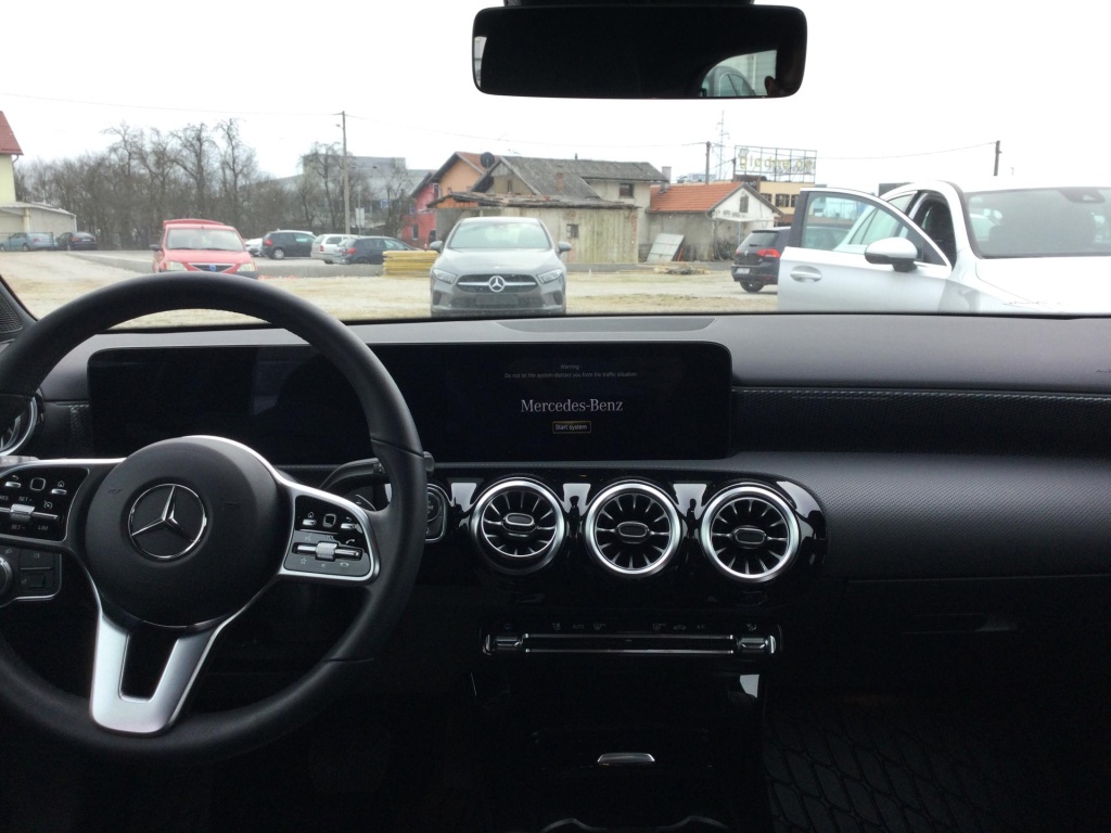 MERCEDES Classe A Progressive 200 d 150HP 8G-DCT  - ref: 4-134465 - Photo 4