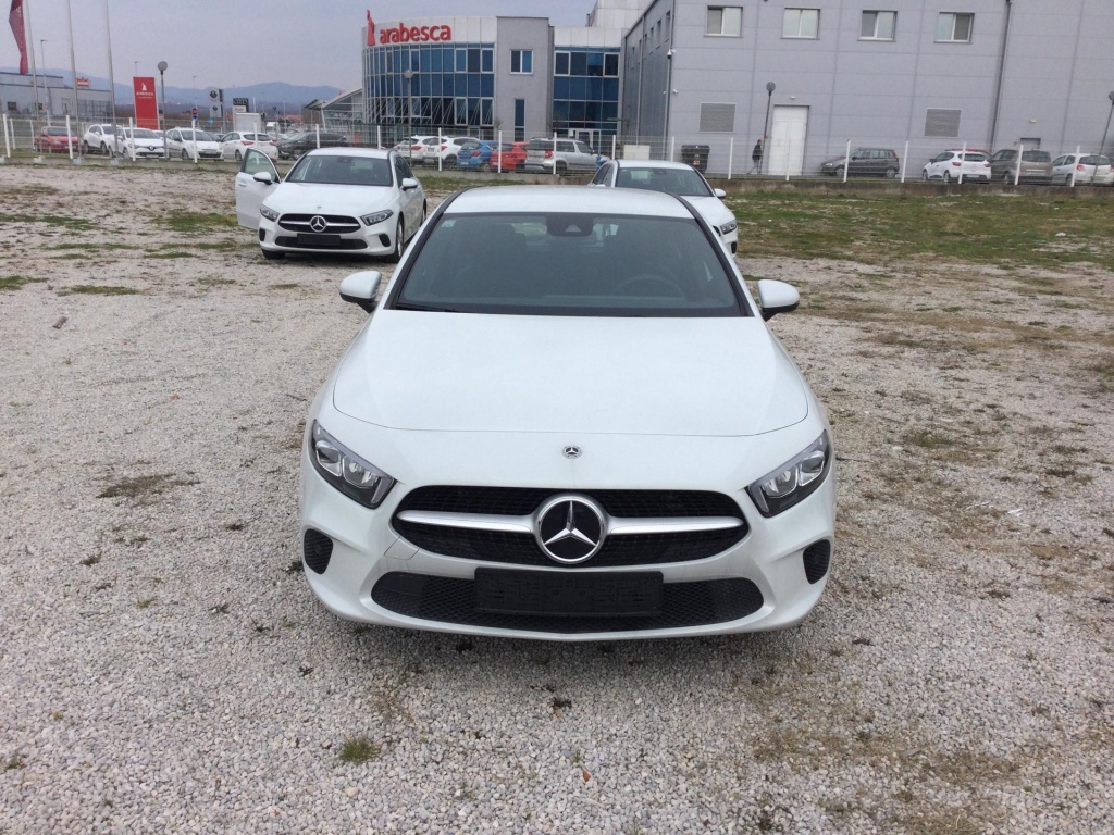 MERCEDES Classe A Progressive 200 d 150HP 8G-DCT  - ref: 4-134471 - Photo 1