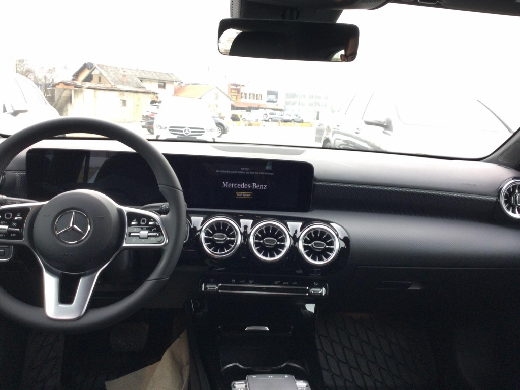 MERCEDES Classe A Progressive 200 d 150HP 8G-DCT  - ref: 4-134471 - Photo 2