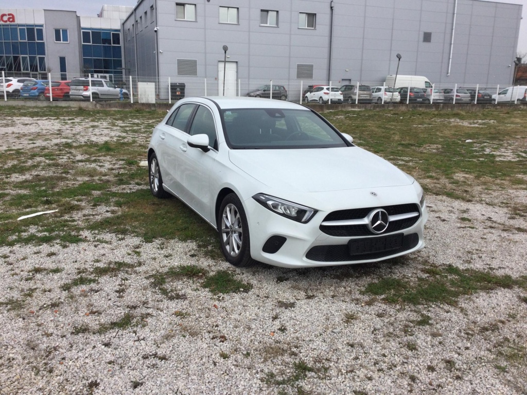MERCEDES Classe A Progressive 200 d 150HP 8G-DCT  - ref: 4-134472 - Photo 2