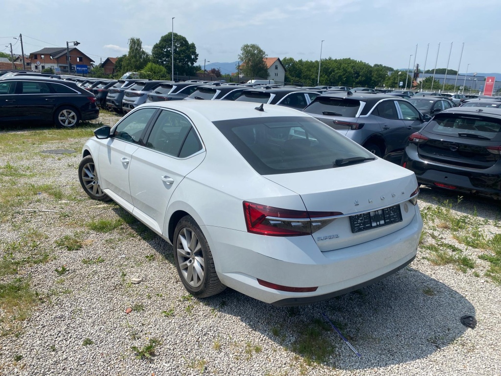 SKODA Superb Style 2.0 TSI 190HP DSG  - ref: 4-137567 - Photo 10