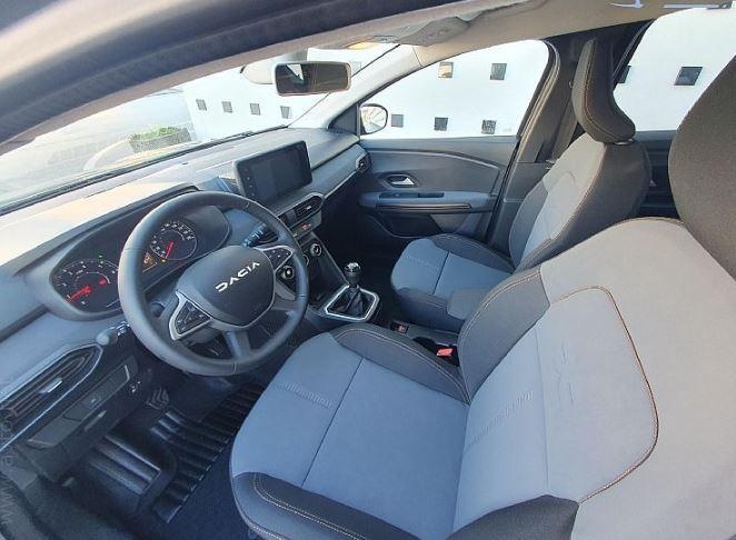DACIA Jogger Extreme 1.0 ECO-G 100HP LPG 7 seats - ref: 4-154359 - Photo 3
