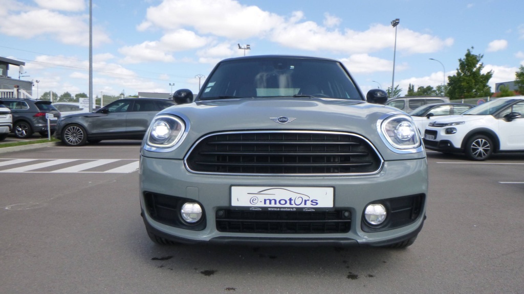 MINI Countryman Cooper D MINI COUNTRYMAN SUREQUIPEE 150 CH ALL4 BVA8 - COOPER D + JANTES 18
