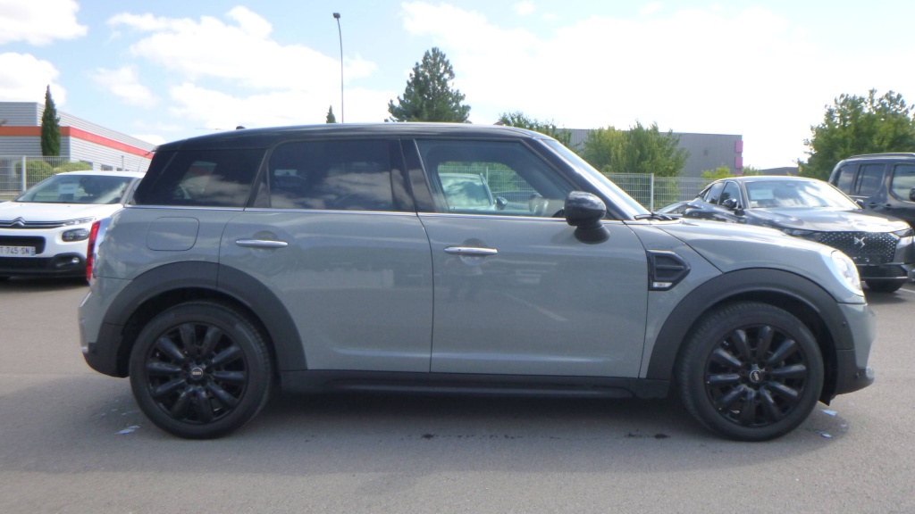 MINI Countryman Cooper D MINI COUNTRYMAN SUREQUIPEE 150 CH ALL4 BVA8 - COOPER D + JANTES 18