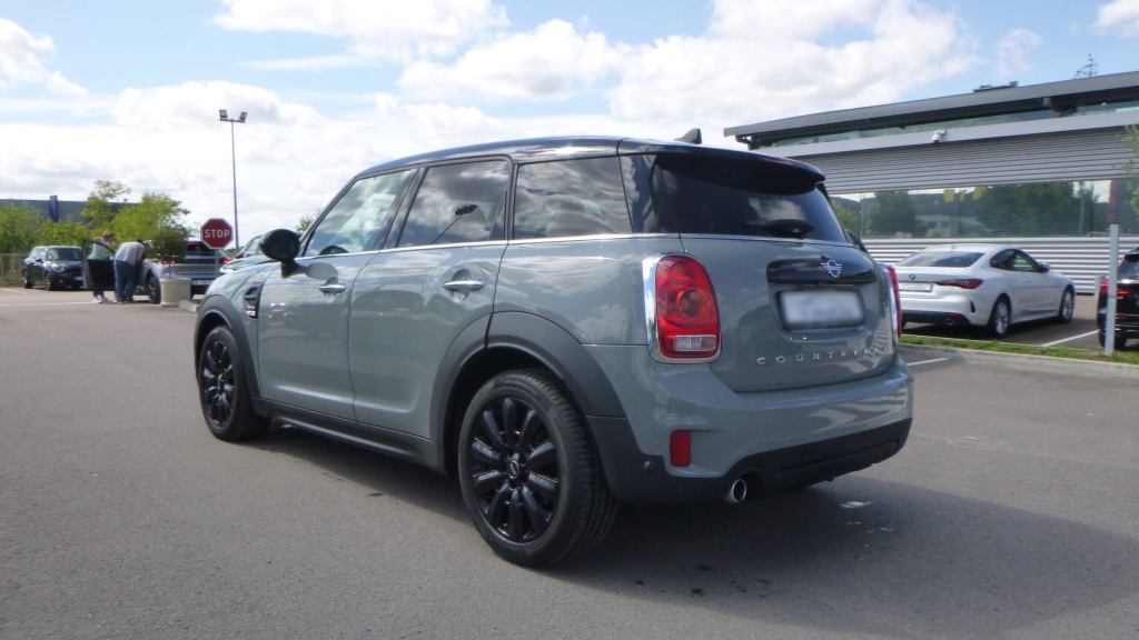 MINI Countryman Cooper D MINI COUNTRYMAN SUREQUIPEE 150 CH ALL4 BVA8 - COOPER D + JANTES 18