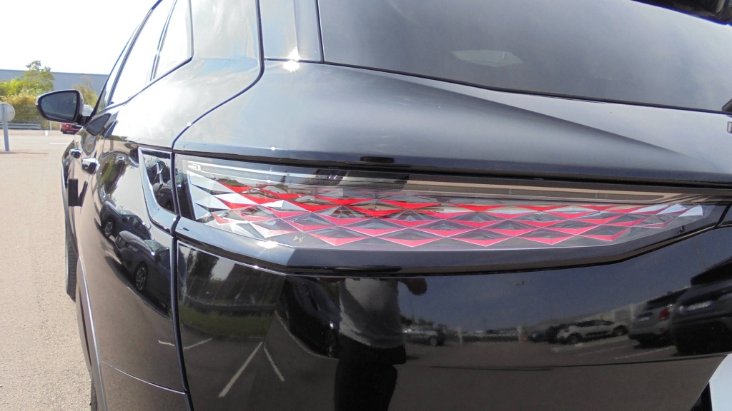 DS DS7 Performance Line DS7 BLUEHDI 130 EAT8 PERFORMANCE LINE +CAM +HML +ALARME - ref: 5-1254421 - Photo 10