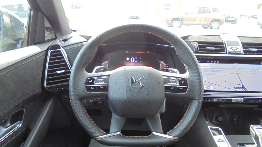 DS DS7 Performance Line DS7 BLUEHDI 130 EAT8 PERFORMANCE LINE +CAM +HML +ALARME - ref: 5-1254422 - Photo 14