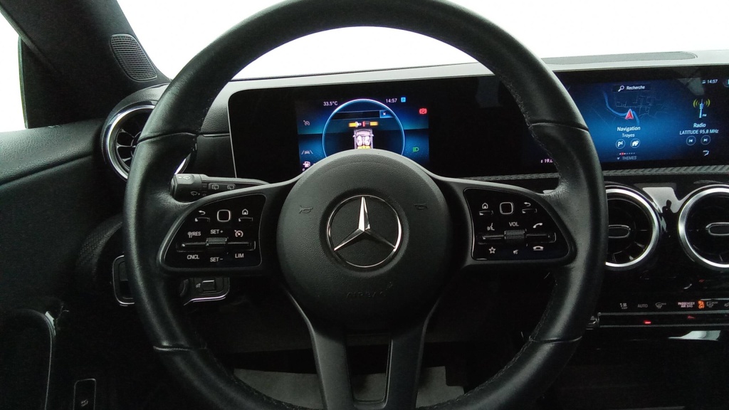 MERCEDES CLA Shooting Break Progressive Line 180 PROGRESSIVE LINE - ref: 5-1261375 - Photo 13