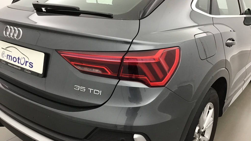 AUDI Q3 Sportback S line 35 TDI S TRONIC - S LINE +OPTIONS - ref: 5-1265022 - Photo 10