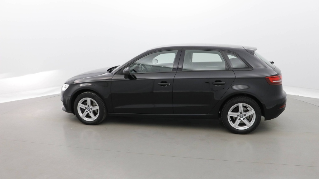 AUDI A3 Sportback A3 Sportback TFSI 115 +PDC AR +Sièges Chauffants TFSI 115 +PDC AR +SIEGES CHAUFFANTS - ref: 5-1283639 - Photo 3