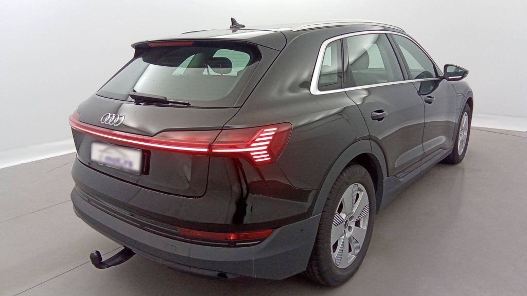 AUDI E-Tron e-tron 50 quattro 313 +GPS 50 QUATTRO 313 +GPS - ref: 5-1286179 - Photo 10