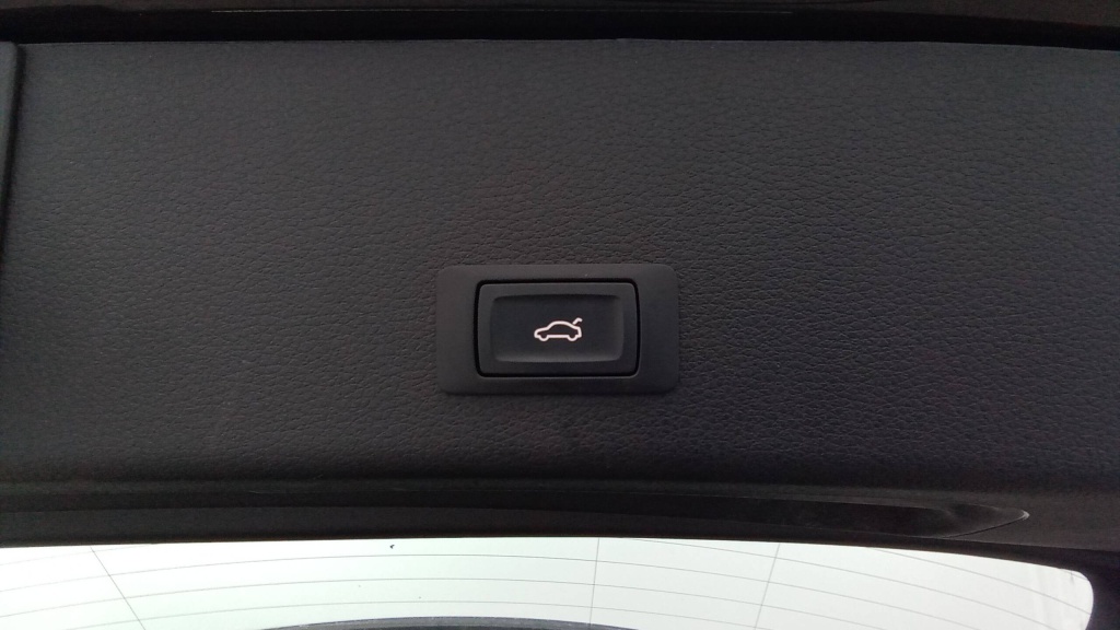 AUDI E-Tron e-tron 50 quattro 313 +GPS 50 QUATTRO 313 +GPS - ref: 5-1286179 - Photo 13