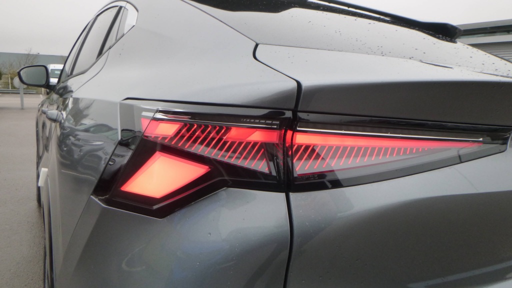RENAULT Rafale Techno E-TECH FULL HYBRID 200 TECHNO +HML + 4CONTROL - ref: 5-1301292 - Photo 10