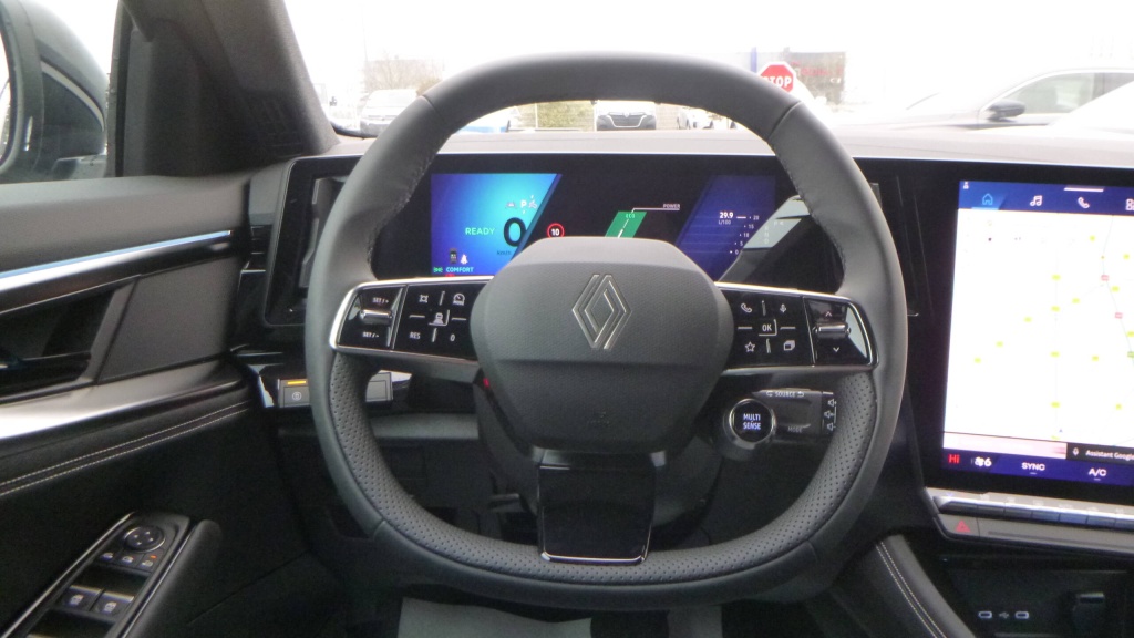 RENAULT Rafale Techno E-TECH FULL HYBRID 200 TECHNO +HML + 4CONTROL - ref: 5-1301292 - Photo 14