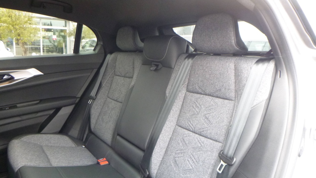 RENAULT Rafale Techno E-TECH FULL HYBRID 200 TECHNO +HML + 4CONTROL - ref: 5-1301292 - Photo 17