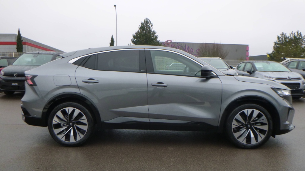 RENAULT Rafale Techno E-TECH FULL HYBRID 200 TECHNO +HML + 4CONTROL - ref: 5-1301292 - Photo 4