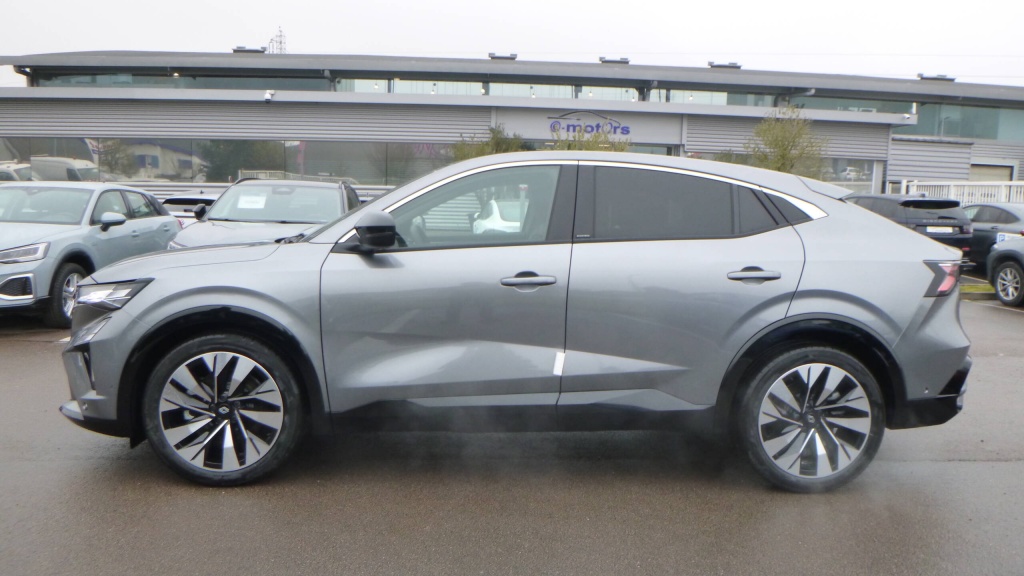 RENAULT Rafale Techno E-TECH FULL HYBRID 200 TECHNO +HML + 4CONTROL - ref: 5-1301292 - Photo 8