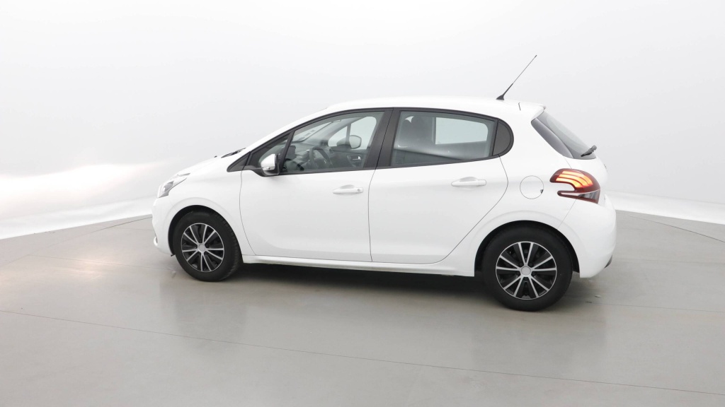 PEUGEOT 208 Active 1.2 PURETECH 68 ACTIVE - ref: 5-1303709 - Photo 3