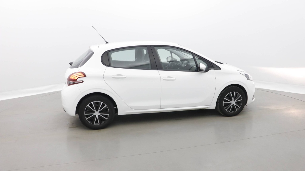 PEUGEOT 208 Active 1.2 PURETECH 68 ACTIVE - ref: 5-1303709 - Photo 7