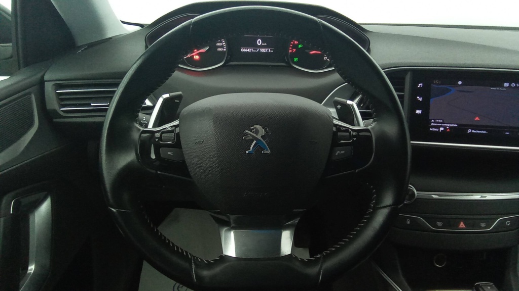 PEUGEOT 308 Allure PURETECH 130 EAT8 ALLURE  - ref: 5-1306596 - Photo 13