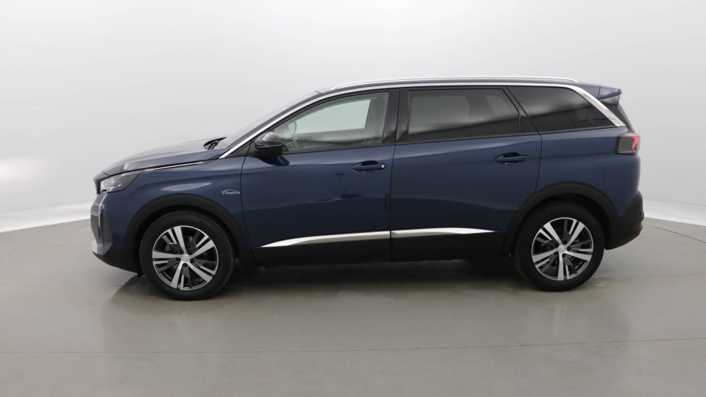 PEUGEOT 5008 Allure PURETECH 130CH S&S BVM6 - ALLURE - ref: 5-1307193 - Photo 19