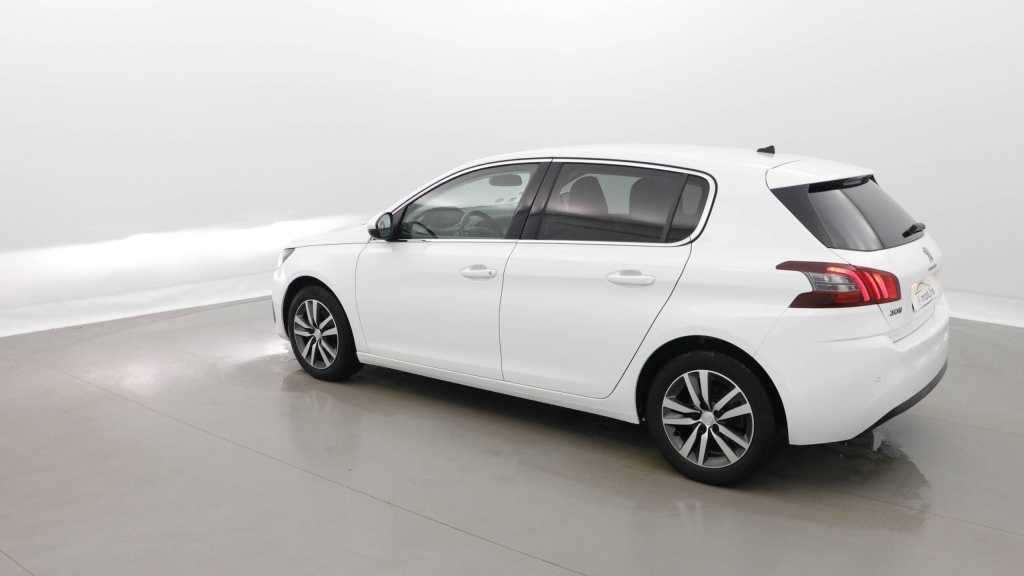 PEUGEOT 308 Allure PURETECH 130 ALLURE - ref: 5-1307317 - Photo 4