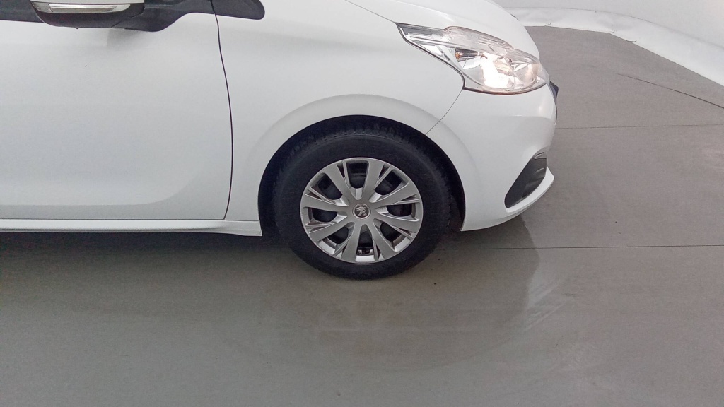 PEUGEOT 208 Affaire PREMIUM PACK PURETECH 82 PREMIUM PACK 2PL +PDC AR - ref: 5-1314531 - Photo 11