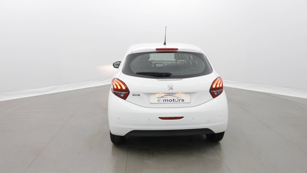 PEUGEOT 208 Affaire PREMIUM PACK PURETECH 82 PREMIUM PACK 2PL +PDC AR - ref: 5-1314531 - Photo 5