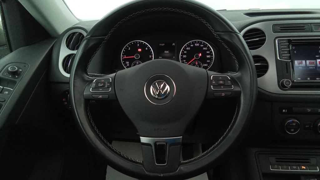 VOLKSWAGEN Tiguan Sportline 2.0 TDI 110 BLUEMOTION- SPORTLINE - ref: 5-1314550 - Photo 14