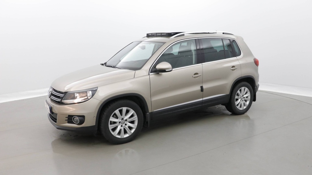 VOLKSWAGEN Tiguan Sportline 2.0 TDI 110 BLUEMOTION- SPORTLINE - ref: 5-1314550 - Photo 19