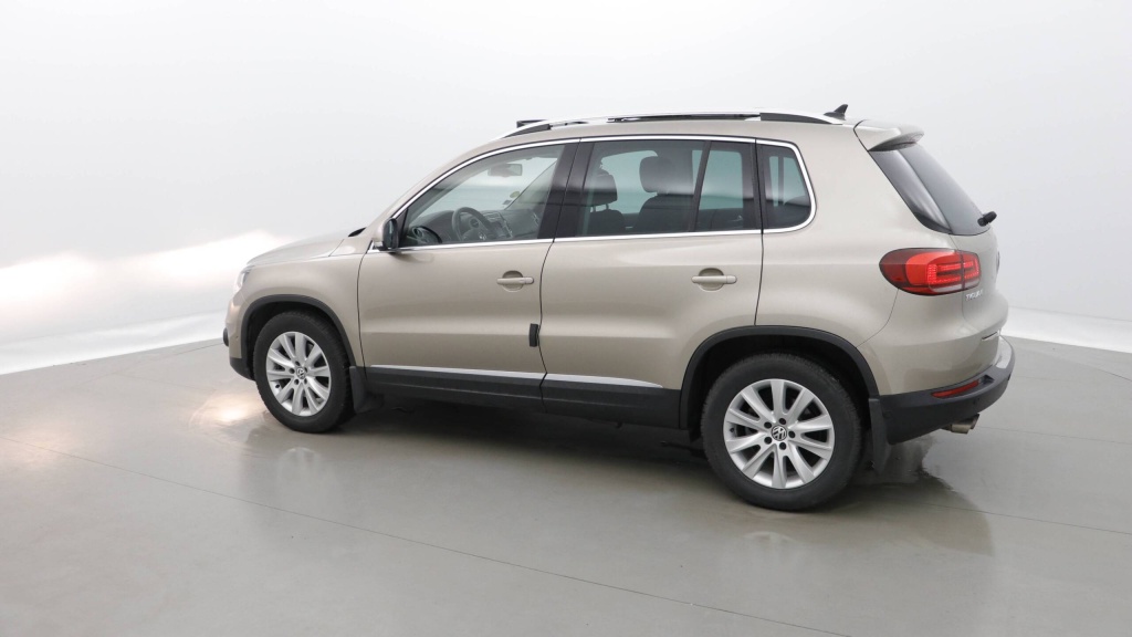 VOLKSWAGEN Tiguan Sportline 2.0 TDI 110 BLUEMOTION- SPORTLINE - ref: 5-1314550 - Photo 3