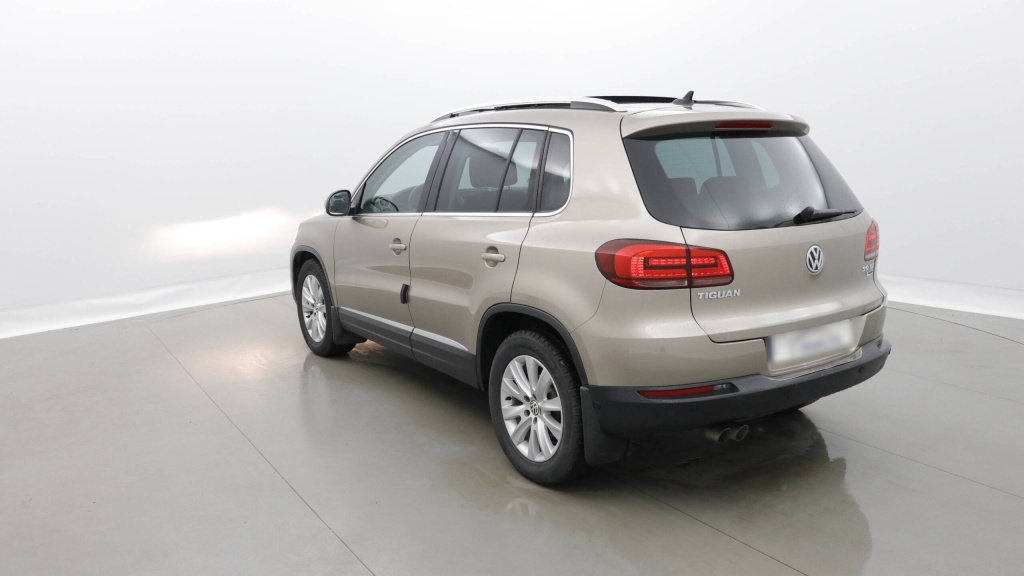 VOLKSWAGEN Tiguan Sportline 2.0 TDI 110 BLUEMOTION- SPORTLINE - ref: 5-1314550 - Photo 4