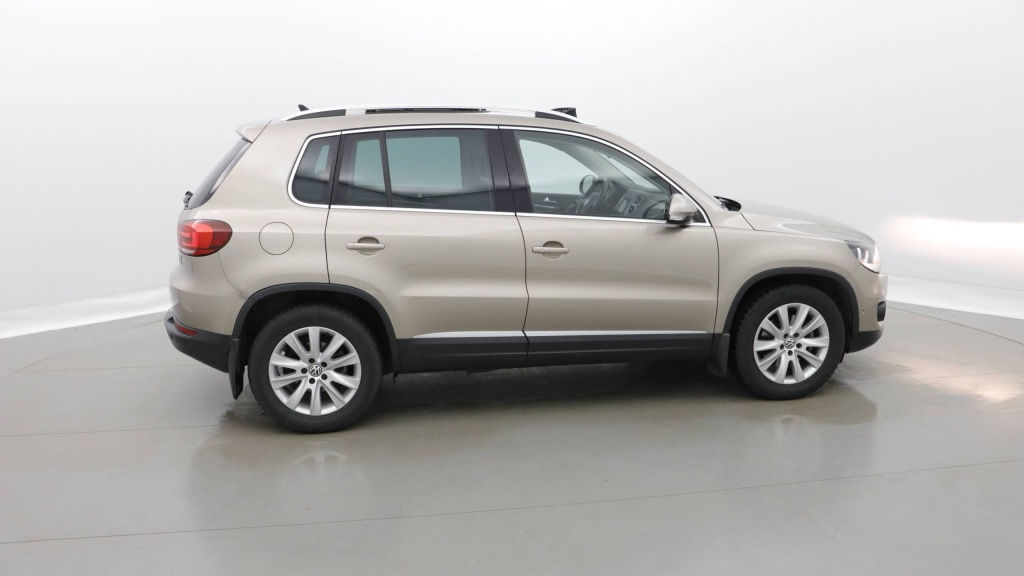 VOLKSWAGEN Tiguan Sportline 2.0 TDI 110 BLUEMOTION- SPORTLINE - ref: 5-1314550 - Photo 7