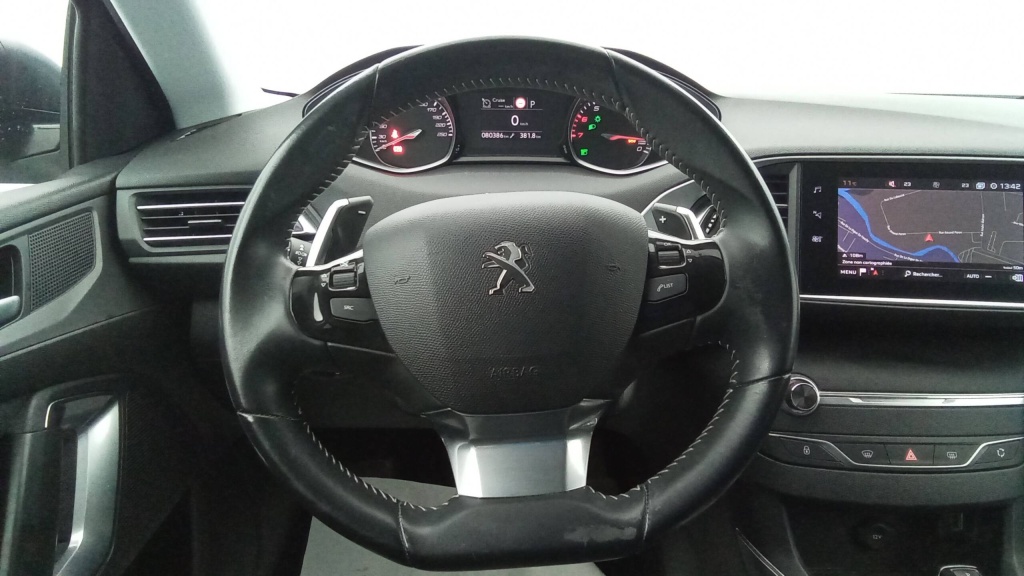 PEUGEOT 308 Allure PURETECH 130 EAT8 ALLURE - ref: 5-1315904 - Photo 13