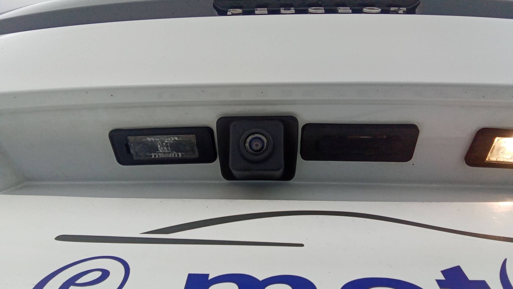 PEUGEOT 5008 GT Line 1.2 PURETECH 130CH BVM6 GT LINE - ref: 5-1316074 - Photo 12