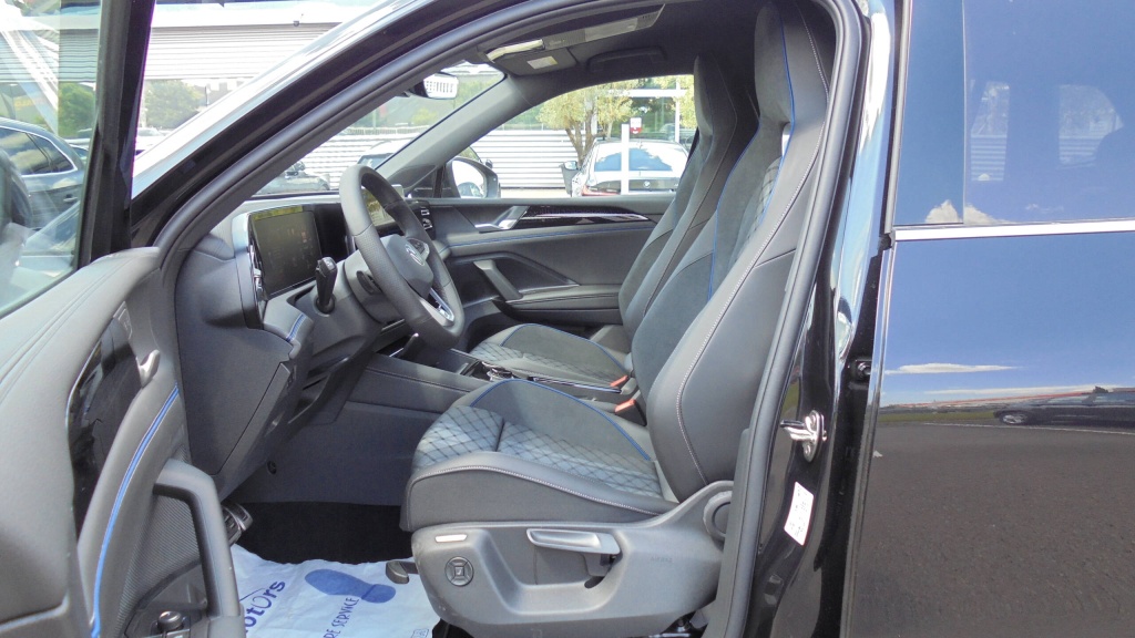VOLKSWAGEN Tiguan R-Line TDI 150 DSG7 R-LINE - ref: 5-1322679 - Photo 16